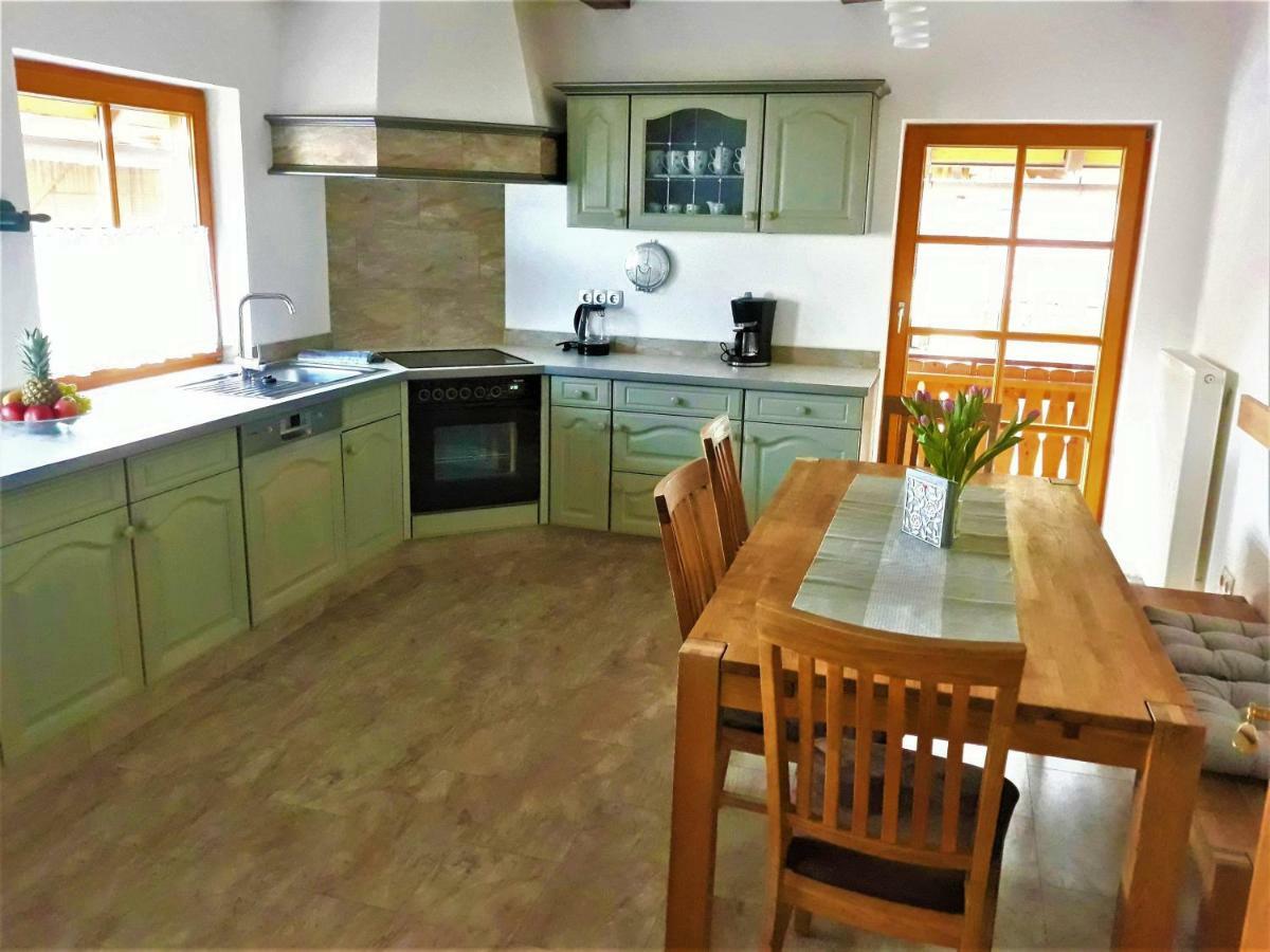 Liebenfels Ferienwohnung Duernberger מראה חיצוני תמונה